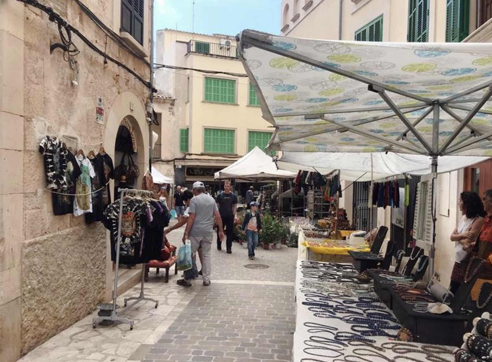Mercadillo Semanal de Santanyí