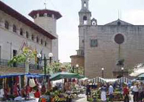 Mercado semanal de Alaró